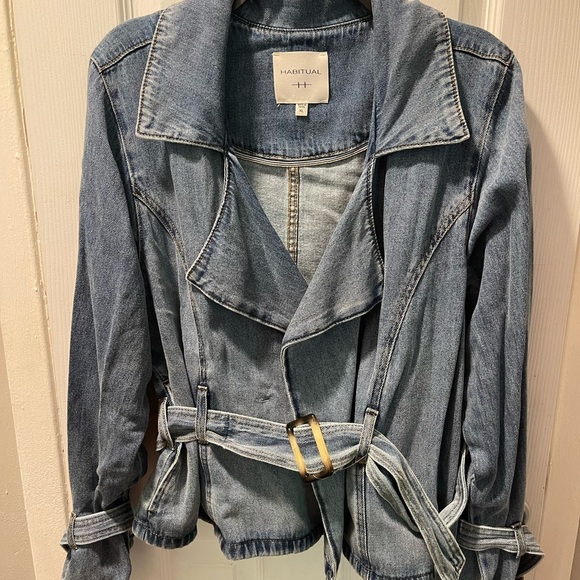 Habitual Jackets & Blazers - Habitual Blue Jean Jacket Classic Denim Style